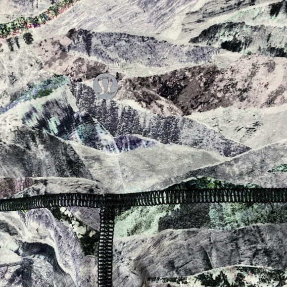 Lululemon - Wunder Under High-Rise Tight 25" *Full-On Luxtreme - Picture 10 of 10